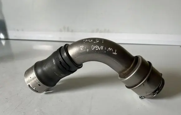 Renault Twingo II Intercooler hose/pipe 8201007515 051121505194066 MANC0006901