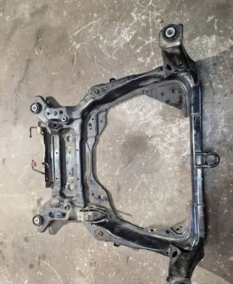 Land Rover Evoque I Front subframe
