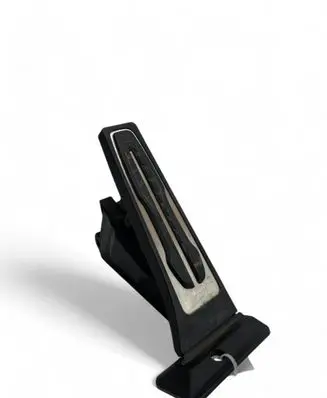 BMW 5 G30 G31 Accelerator throttle pedal 6871053