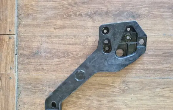 Renault Trafic III (X82) Radiator support slam panel 625006416R