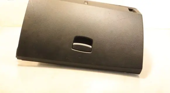 Renault Laguna III Glove box
