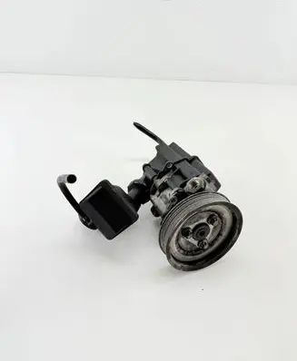 Porsche Cayman 987 Power steering pump 99731402000 LH2113553