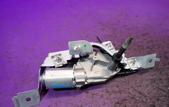Ford Fiesta Rear window wiper motor 8A61-A17K441-AA