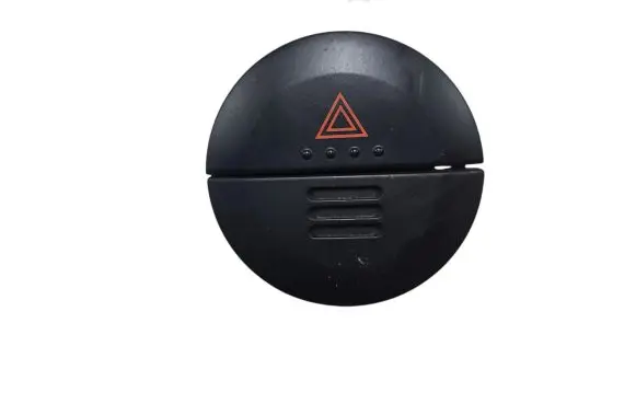 Nissan X-Trail T30 Hazard light switch 06016