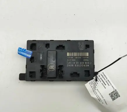 Mercedes-Benz Vito Viano W639 Door control unit/module A6399003201
