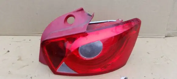 Seat Ibiza IV (6J,6P) Rear/tail lights