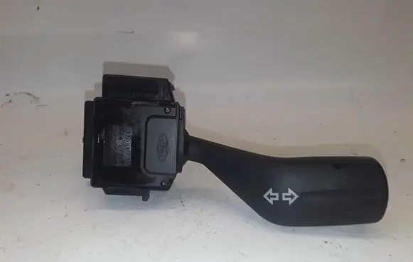 Ford Focus Indicator stalk 17D940B PA6GF30 DX1AA