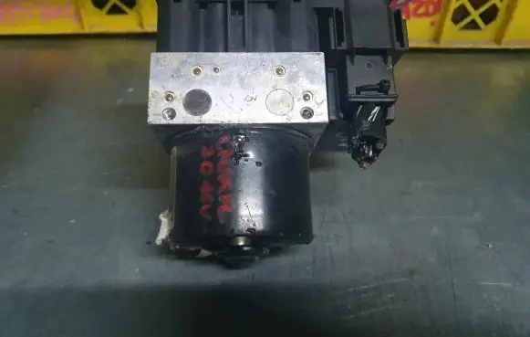 Ford Focus ABS Pump 28.5600-0403.3