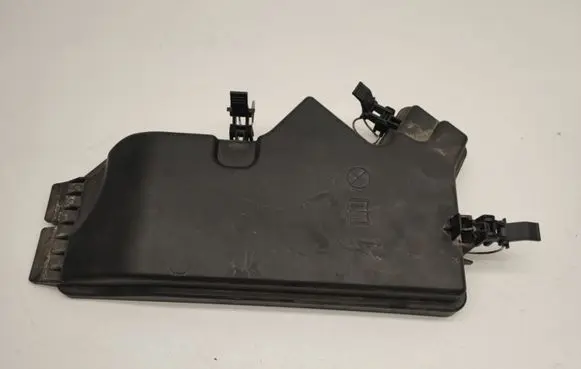Mercedes-Benz SLK R172 Fuse box cover A1725400182