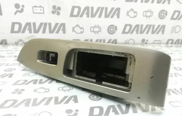 Lexus RX 450H Electric window control switch 7428048120 84030-48070 8403048070