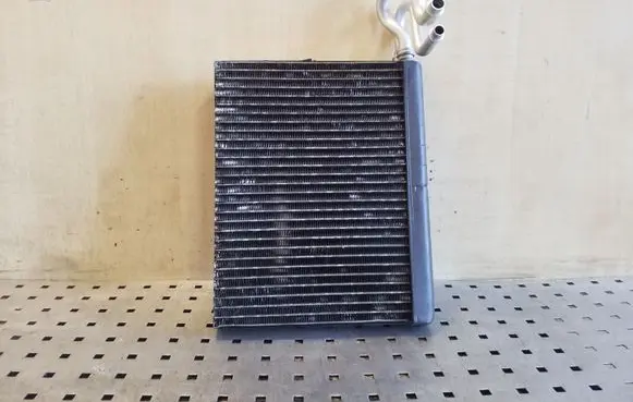 BMW X5 E70 Air conditioning (A/C) radiator (interior) 