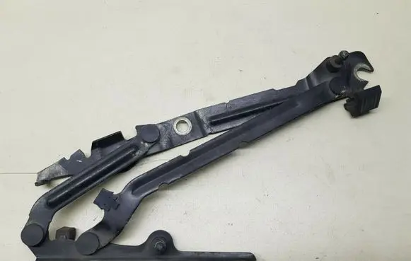 Volvo S80 Tailgate/trunk/boot hinge Does Not Apply