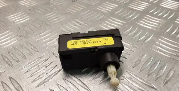 Volkswagen Sharan Headlight level adjustment motor 1J0941295A