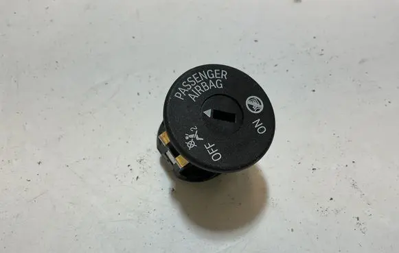 BMW 3 G20 G21 Passenger airbag on/off switch 9483731 BMW6131