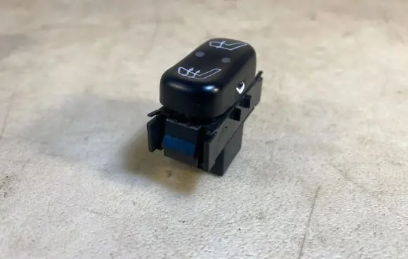 Mercedes-Benz G W461 W463 1st Gen Seat heating switch A2108207510