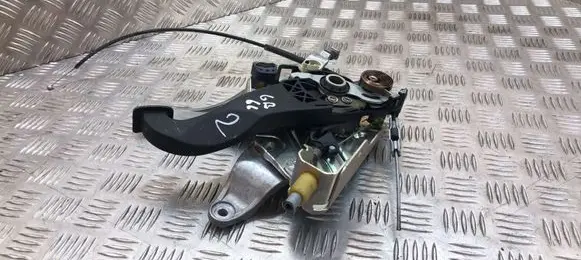 Mercedes-Benz E C207 W207 Handbrake/parking brake lever assembly A2044200684