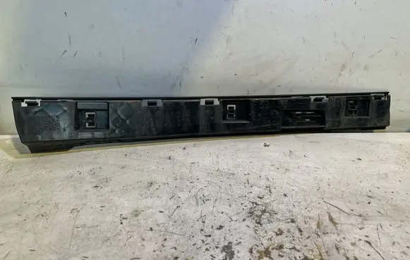 BMW 4 F32 F33 Sill supporting ledge 7285796 15857711 5177