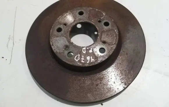 Honda FR-V Front brake disc ventiliuojamas
