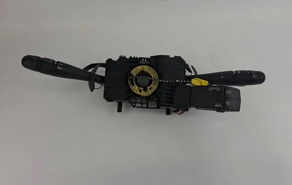 Renault Twingo II Wiper turn signal indicator stalk/switch 8200515827F