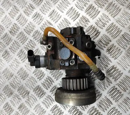 Audi A6 S6 C6 4F Fuel injection high pressure pump