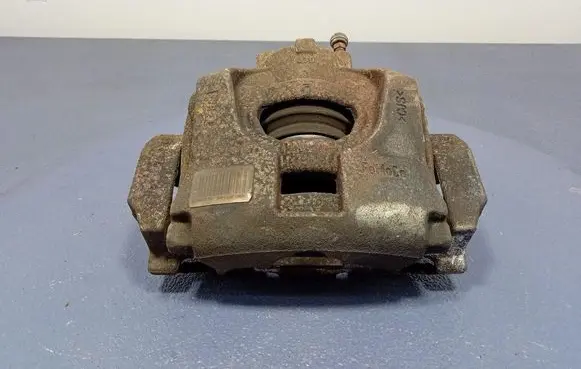 Ford Mondeo MK I Front brake caliper DG9C2B134C
