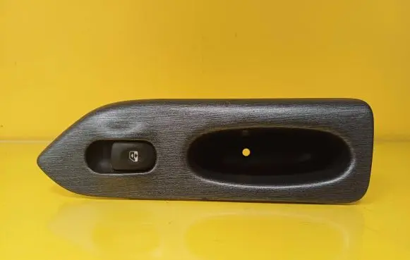 Renault Laguna I Electric window control switch 7700417096