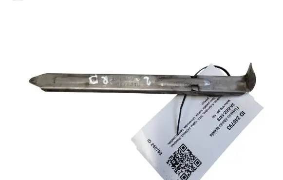 Volvo V70 Headlight/headlamp mounting bracket 30678340