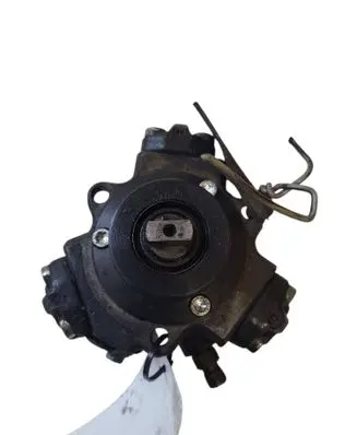 Hyundai Tucson JM Fuel injection high pressure pump 3310027000 0445010038