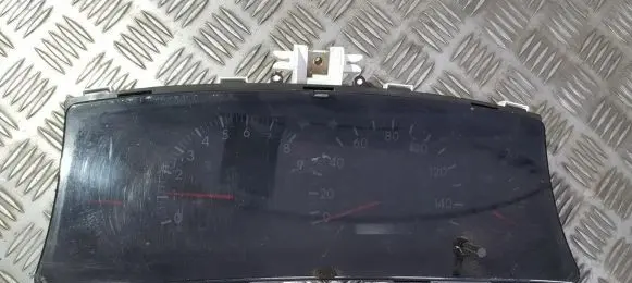 Toyota Corolla E120 E130 Speedometer (instrument cluster) 8380002770 83800-02770