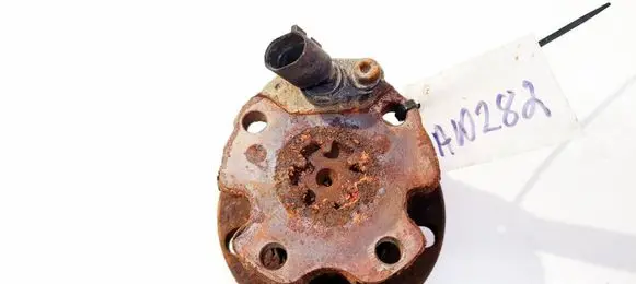 Audi A3 S3 8L Stub axle 