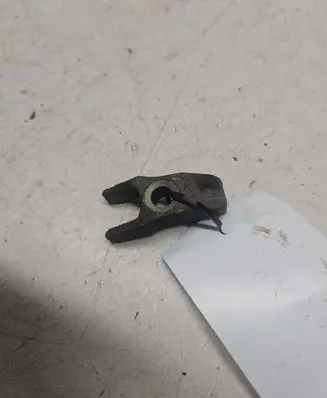 Seat Alhambra (Mk1) Fuel Injector clamp holder 
