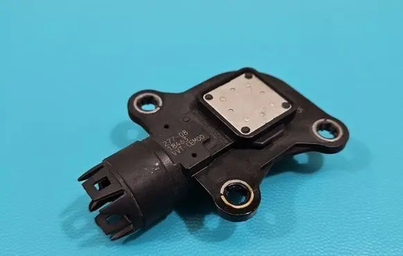 Mini One - Cooper R57 Camshaft position sensor 754167780 IMPRK1436230