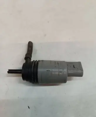 BMW 5 E60 E61 Windscreen/windshield washer pump 67126934159