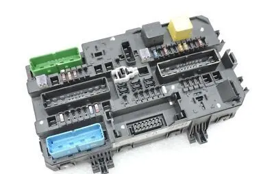 Opel Astra H Fuse box set 13145017 6238071