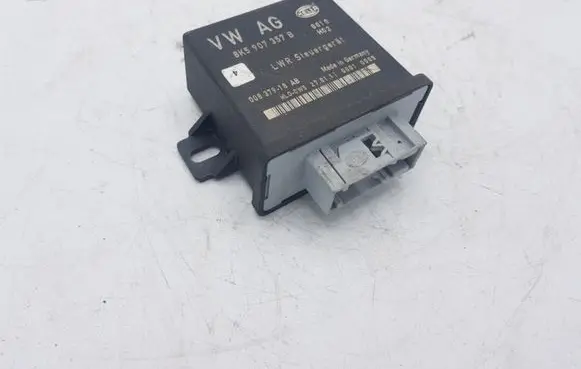 Audi A4 S4 B8 8K Light module LCM 8K5907357B 00837918AB