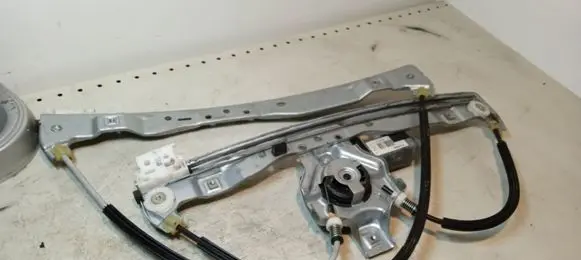 Citroen DS3 Front door window regulator with motor 402221D