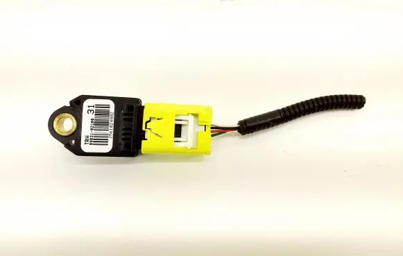 Toyota Auris 150 Airbag deployment crash/impact sensor 8983102100