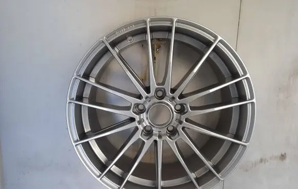 Mercedes-Benz SLS AMG R18 alloy rim KBA48879