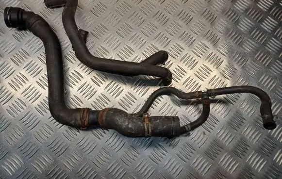 Skoda Octavia Mk1 (1U) Engine coolant pipe/hose 1J0122101A 1J0121619 1J0121086AS
