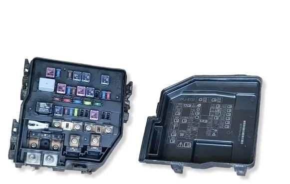 Honda Civic Fuse module SMJE02