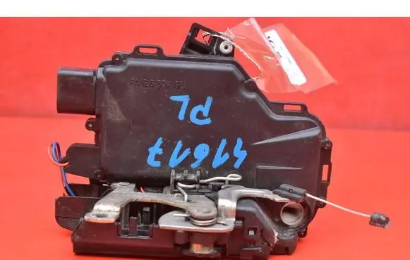Seat Leon (1M) Front door lock