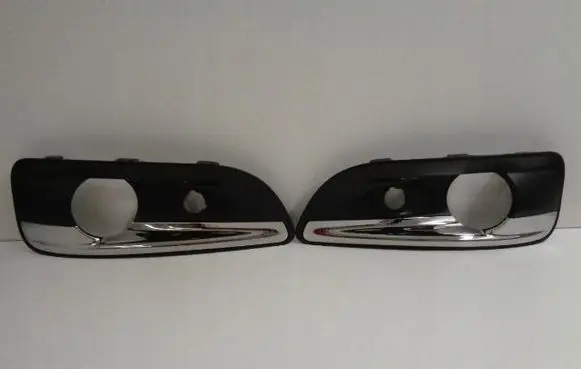Citroen C4 II Front fog light trim/grill