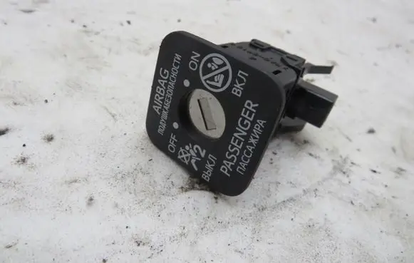 Toyota Verso Fog light switch KRIS235789