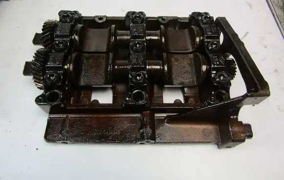 BMW X3 E83 Oil pump 