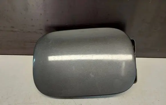 Mercedes-Benz C W203 Fuel tank cap A2035840039