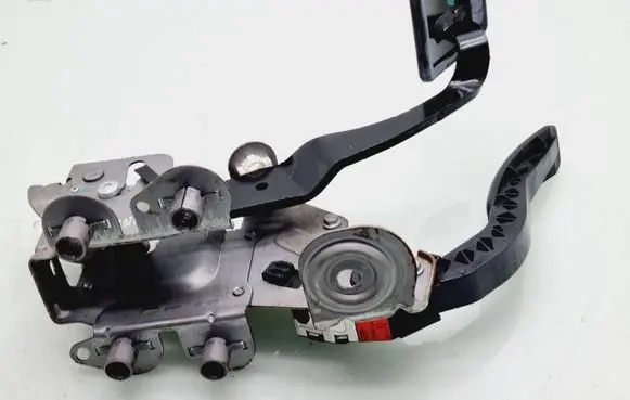 Renault Scenic III - Grand scenic III Pedal assembly 465010016R