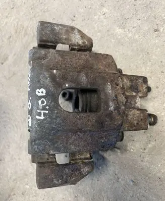 Jeep Grand Cherokee (WJ) Rear brake caliper