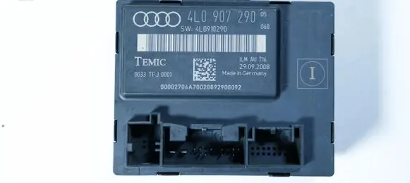 Audi Q7 4L Door control unit/module 4L0907290