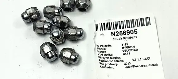 Hyundai Veloster Nuts/bolts 
