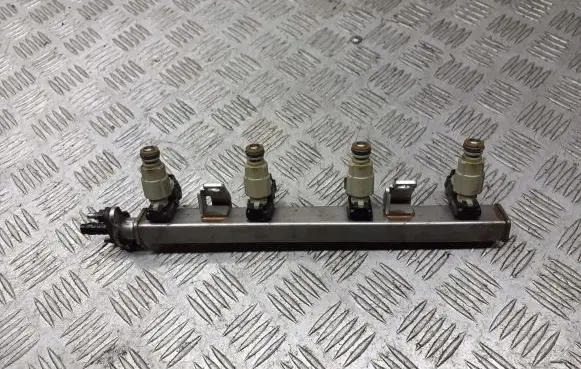 Hyundai i20 (PB PBT) Fuel main line pipe 35310-04000